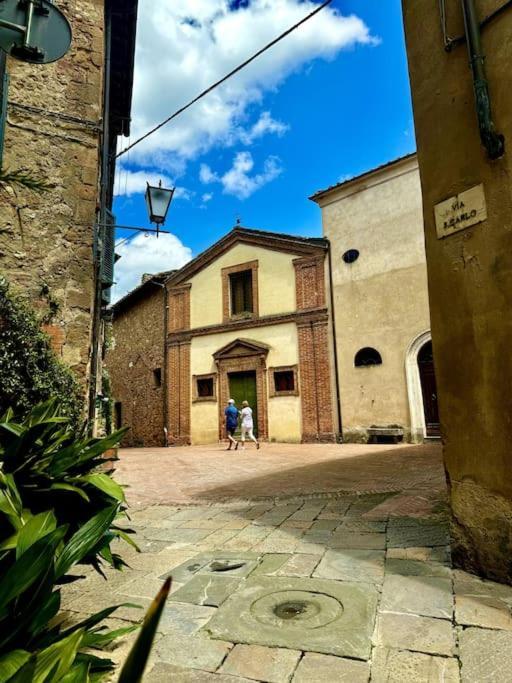 La Sesta Luna Pienza Luaran gambar