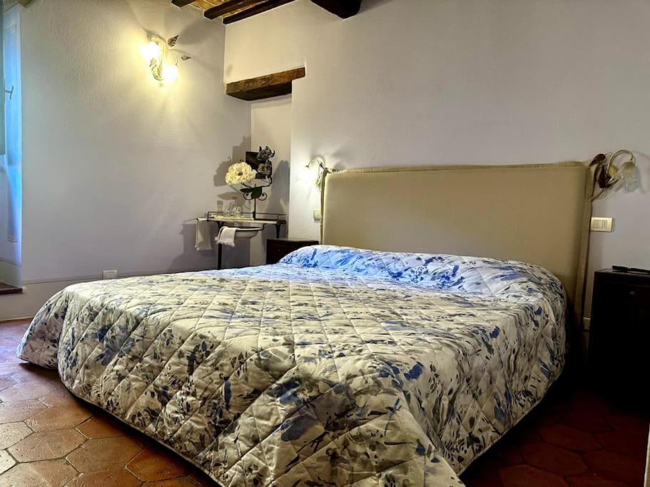 La Sesta Luna Pienza Luaran gambar